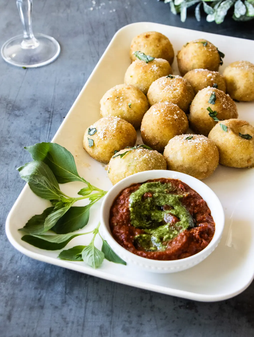 Pesto Arancini with Tomato Basil Sauce - Armanino Retail