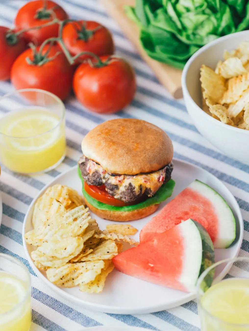 Garlic Pimento Cheeseburgers - Armanino Retail